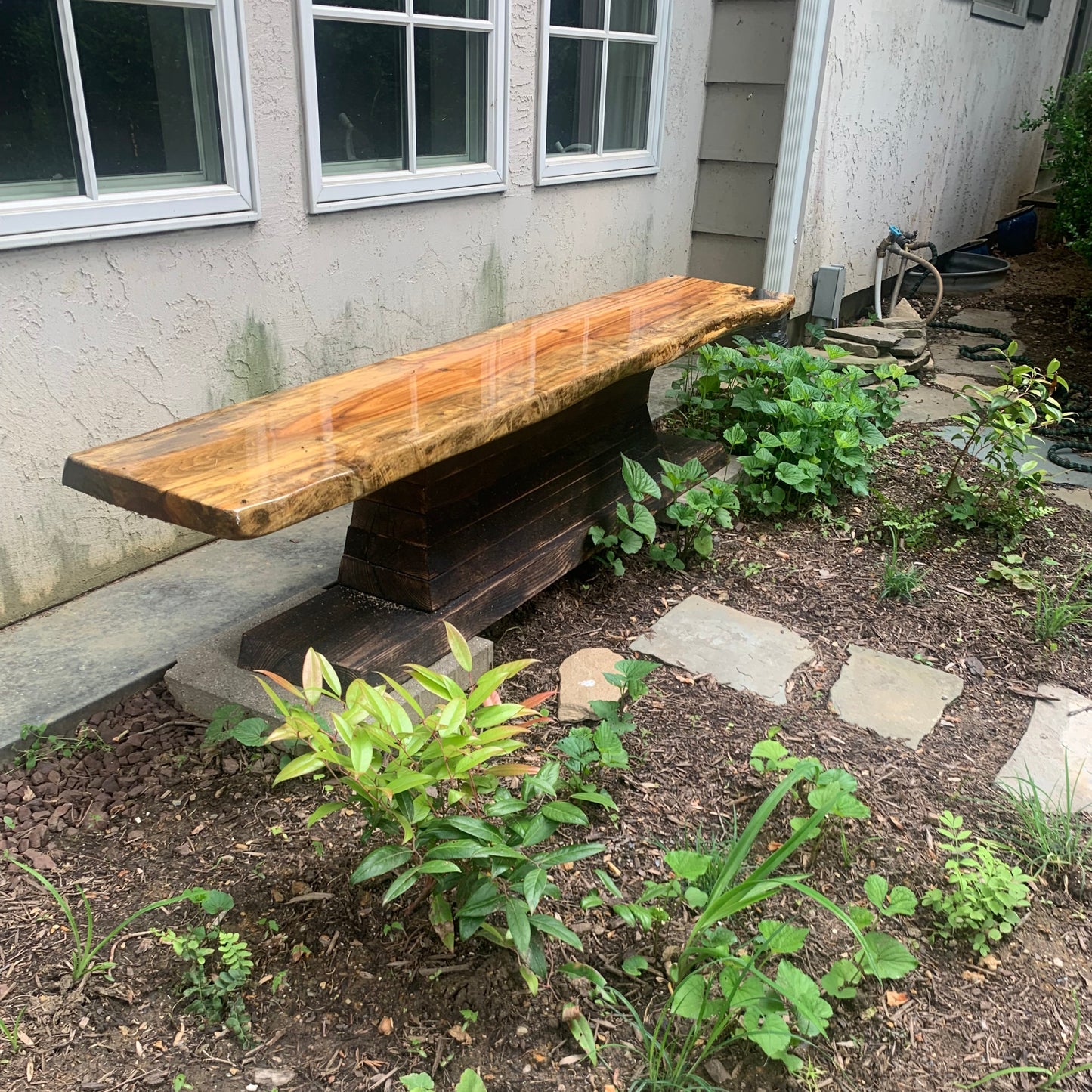 Chestnut Garden Bench with Oak Base